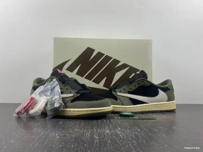 HYPE DM7866-002 AIR LOW JORDAN OG TRAVIS 1 'BLACK SP SCOTT OLIVE' X 0429